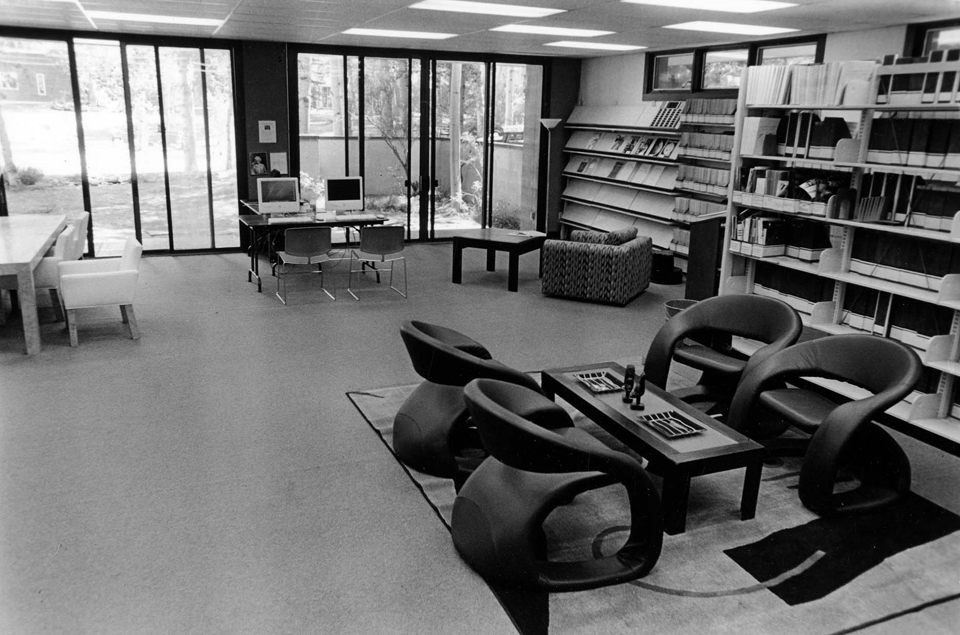 One b/w photograph of the interior of the Physics Library at the Aspen Center for Physics, 2008. Photo courtesy of Aspen Historical Society.
